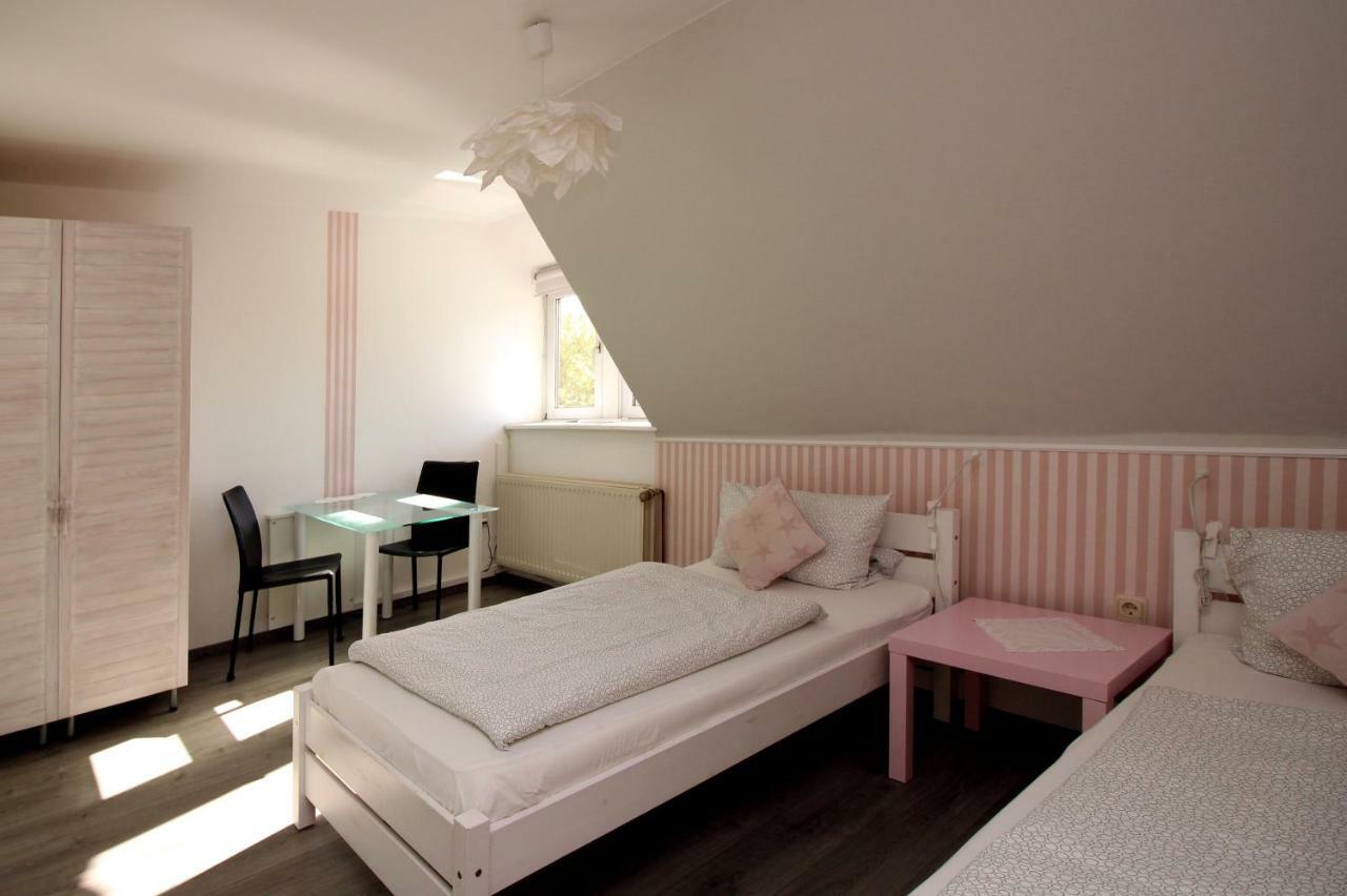 Am Apfelgarten-3 Apartments Mit Pkw-Parkplatz, Christianiweg Lüneburg Eksteriør billede